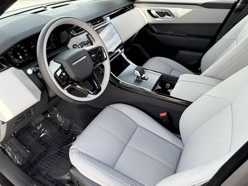 2026 Land Rover Range Rover Velar P250 S