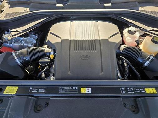 2025 Land Rover Range Rover P530 SE