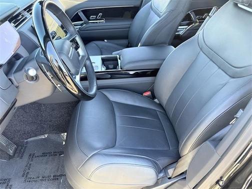 2025 Land Rover Range Rover P530 Autobiography