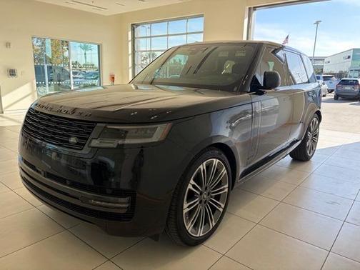 2025 Land Rover Range Rover P530 Autobiography