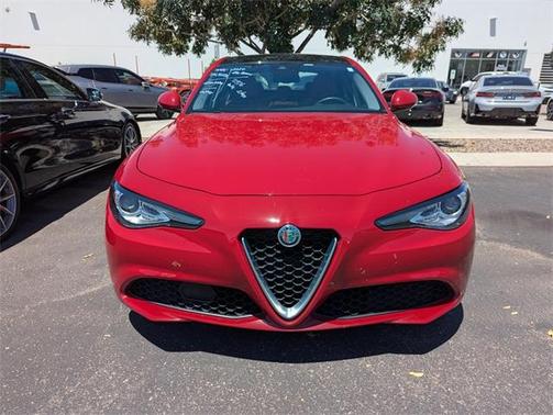 2020 Alfa Romeo Giulia Base