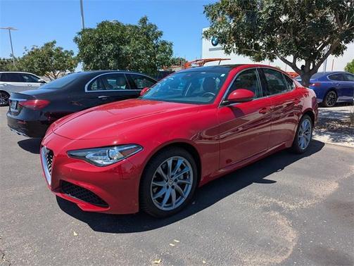 2020 Alfa Romeo Giulia Base