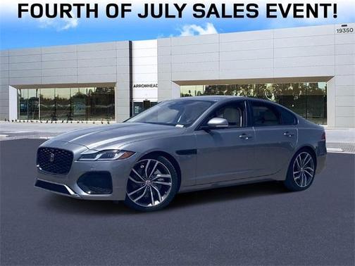 2021 Jaguar XF SE