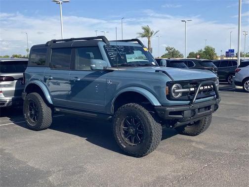 2022 Ford Bronco Outer Banks