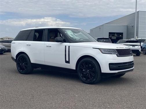 2025 Land Rover Range Rover P550e SE