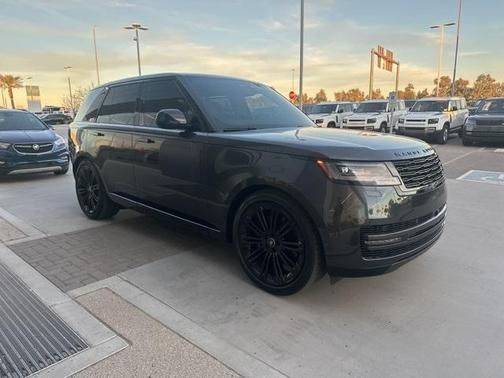 2024 Land Rover Range Rover P400 SE