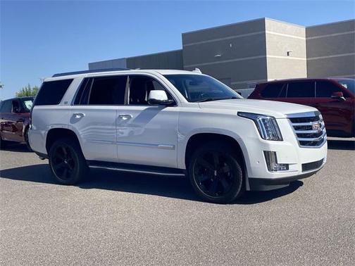 2019 Cadillac Escalade Luxury