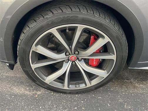 2021 Jaguar F-PACE SVR