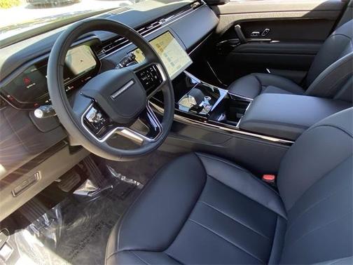 2025 Land Rover Range Rover Sport P360 SE