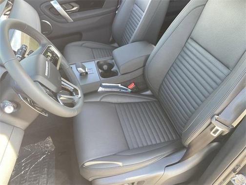 2025 Land Rover Discovery Sport S