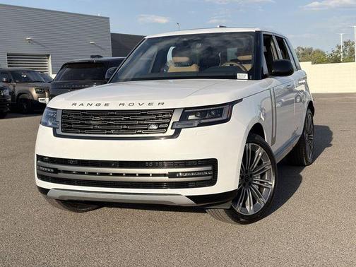 Ostuni Pearl White 2026 Land Rover Range Rover P530 SE