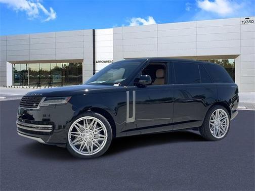 2025 Land Rover Range Rover P530 SE 7 Seat