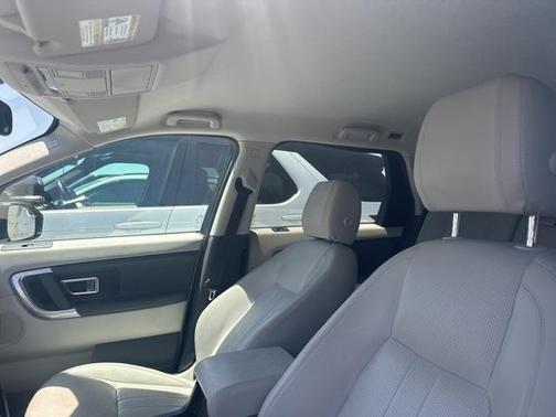 2019 Land Rover Discovery Sport SE