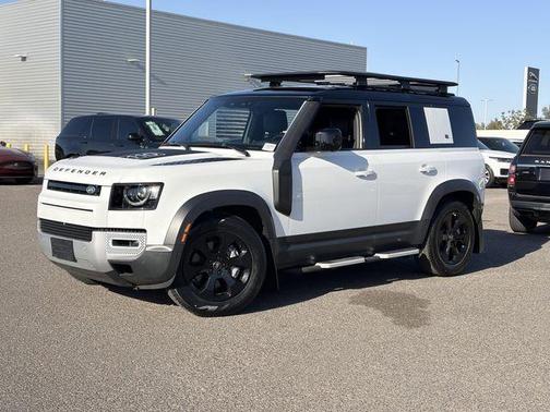 Fuji White 2023 Land Rover Defender 110 SE