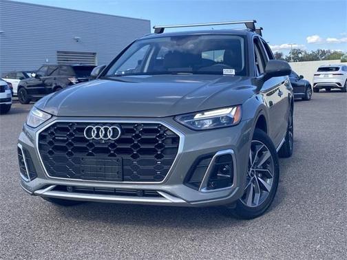 2024 Audi Q5 45 S line quattro Premium