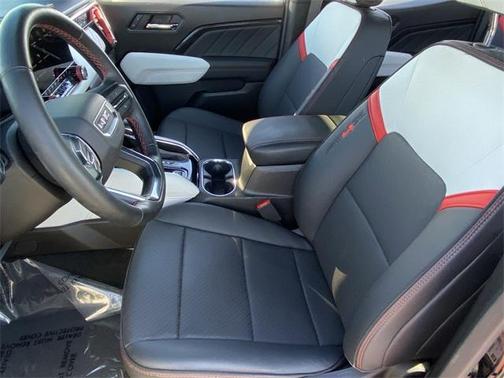 2024 GMC Canyon AT4X