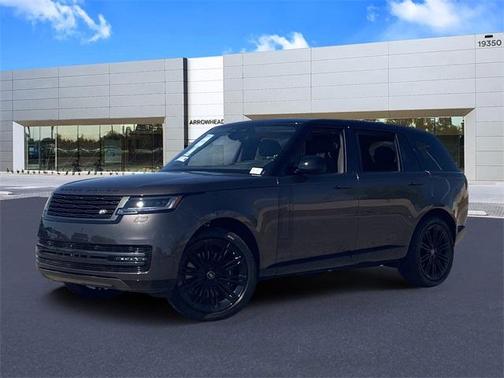 2025 Land Rover Range Rover P530 SE 7 Seat