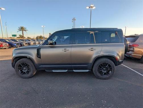 2023 Land Rover Defender 110 S