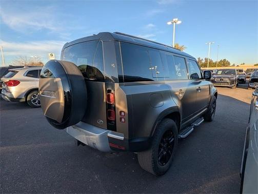 2023 Land Rover Defender 110 S