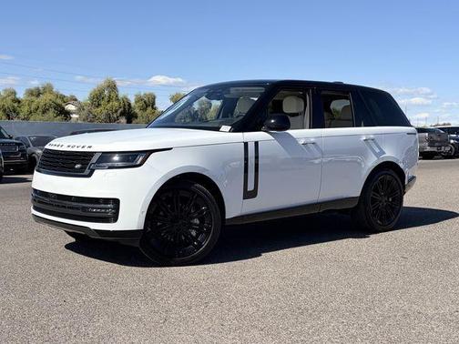 2026 Land Rover Range Rover P530 SE