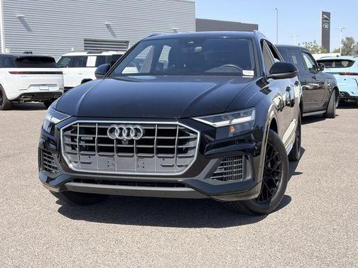 Night Black 2021 Audi Q8 55 Premium