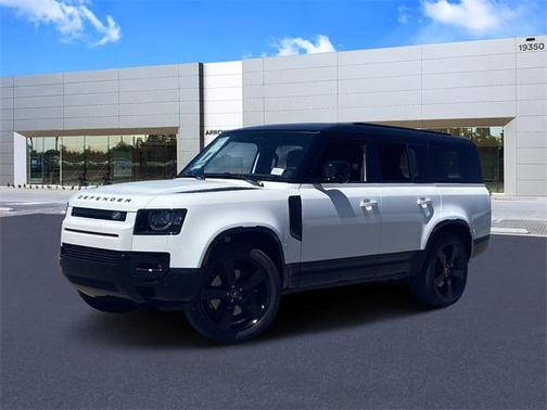 2025 Land Rover Defender P400 X-Dynamic SE