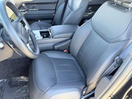 2026 Land Rover Range Rover P400 SE