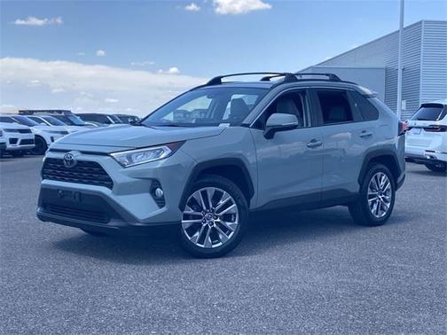 2019 Toyota RAV4 XLE Premium
