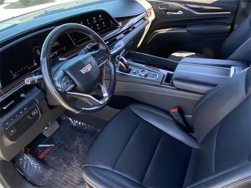 2022 Cadillac Escalade Luxury