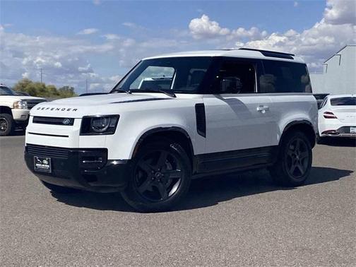 2024 Land Rover Defender P400 X-Dynamic SE