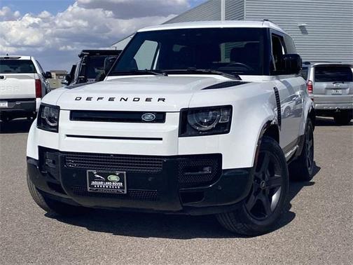 2024 Land Rover Defender P400 X-Dynamic SE