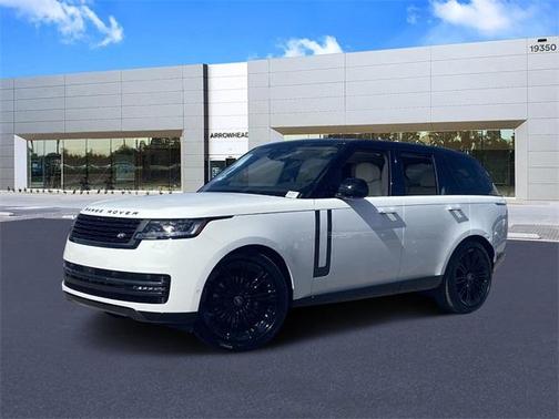 2025 Land Rover Range Rover P400 SE