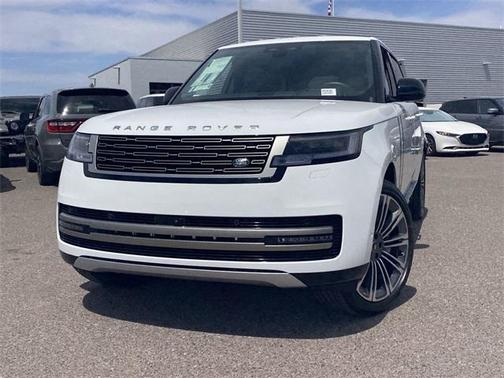 2025 Land Rover Range Rover P530 SE 7 Seat