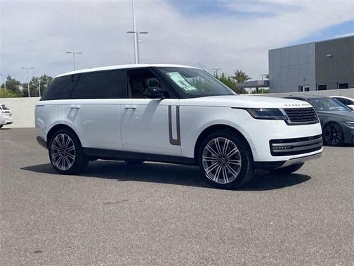 2025 Land Rover Range Rover P530 SE 7 Seat