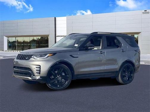 2025 Land Rover Discovery P300 Dynamic SE