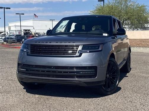 2025 Land Rover Range Rover P400 SE 7 Seat