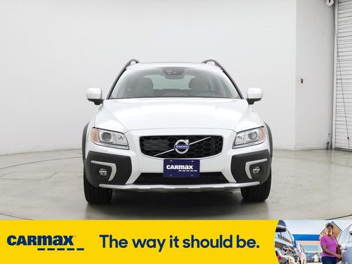 2016 Volvo XC70 T5 Platinum