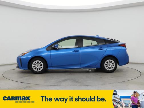 2021 Toyota Prius LE