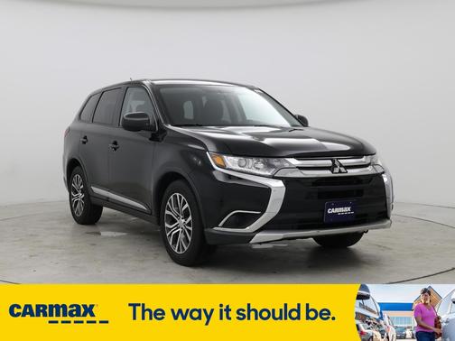 2016 Mitsubishi Outlander SE