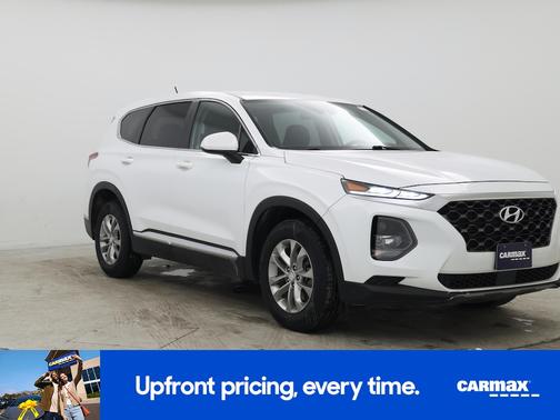 2019 Hyundai SANTA FE SE