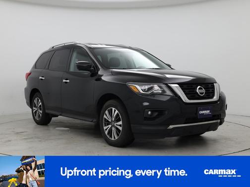 2017 Nissan Pathfinder SL