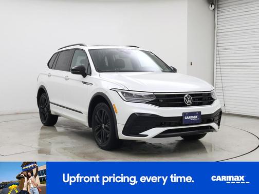 2022 Volkswagen Tiguan SE R-Line Black