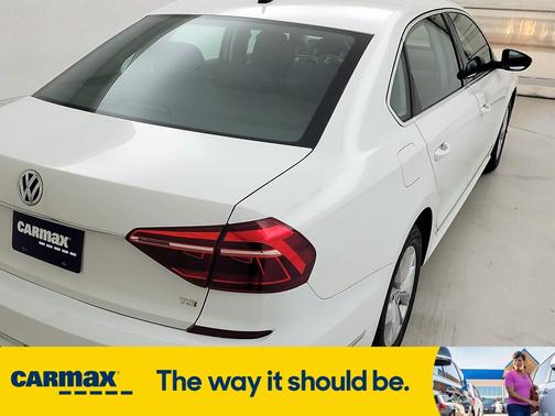 2017 Volkswagen Passat S