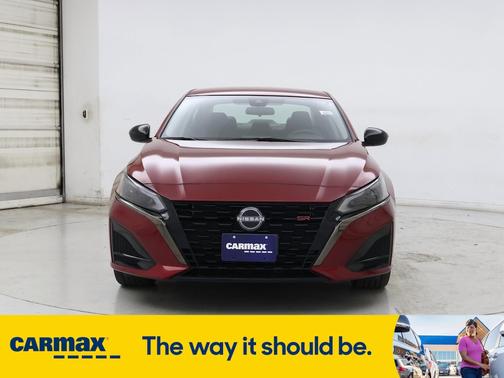 2023 Nissan Altima SR