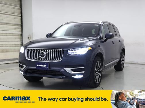 2023 Volvo XC90 B5 Plus