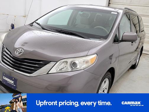 2014 Toyota Sienna LE