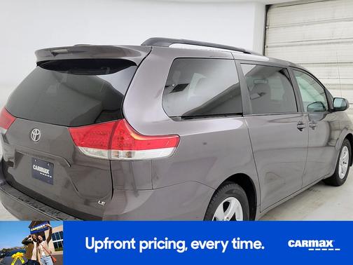 2014 Toyota Sienna LE