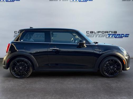 2022 MINI Hardtop Oxford Edition