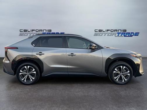 2023 Toyota bZ4X XLE
