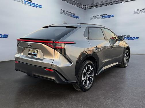 2023 Toyota bZ4X XLE